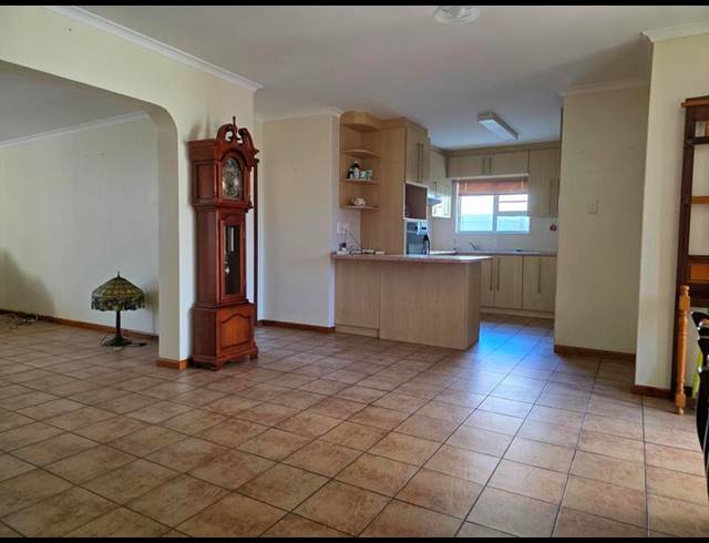 3 BEDROOM HOUSE FOR SALE IN FRANSKRAAL